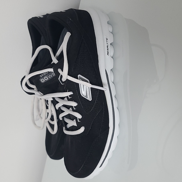 Skechers GoWalk Sneakers 7 - Picture 1 of 5